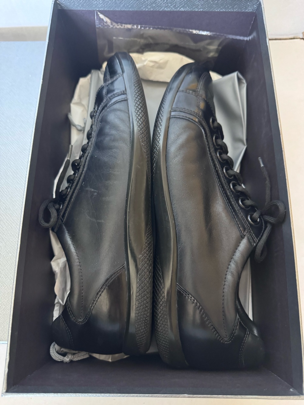 Prada 4E2439 Men’s Black Leather Low-Top Sneakers US 9 | Box & Dust Bag | VGUC - Picture 9 of 16